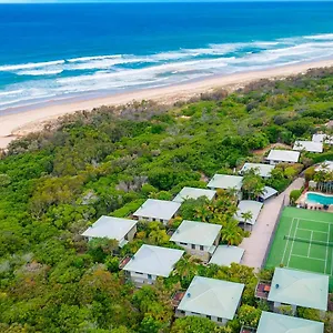 the-retreat-beach-houses.queenslandhotels.net/